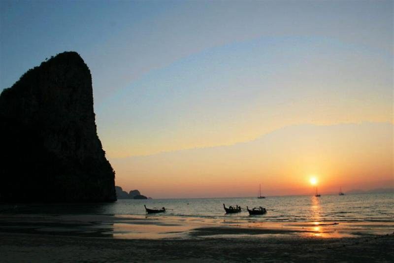 Sunrise Tropical Resort Railay Beach Exterior photo